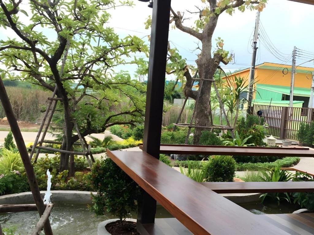 呵叻梅德酒店 外观 照片